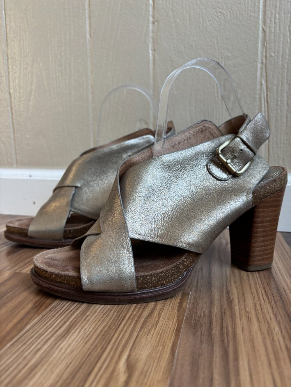 Sofft Metallic Leather Crossover Heeled Sandals